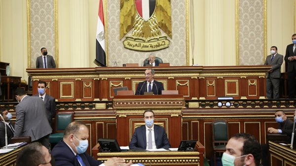 وزير الاتصالات بالبرلمان