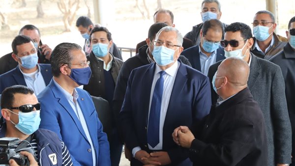 وزير الزراعة ومحافظ