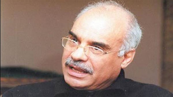  صخر بسيسو، عضو اللجنة