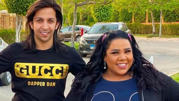 شيماء سيف برفقة هشام