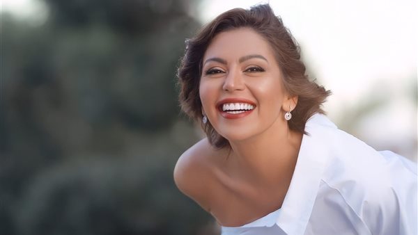 لقاء الخميسي 