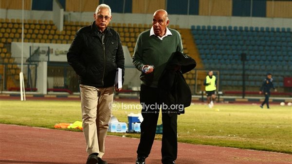 مدحت الوردانى وعلي