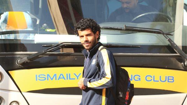 الفريق يغادر للاسكندرية