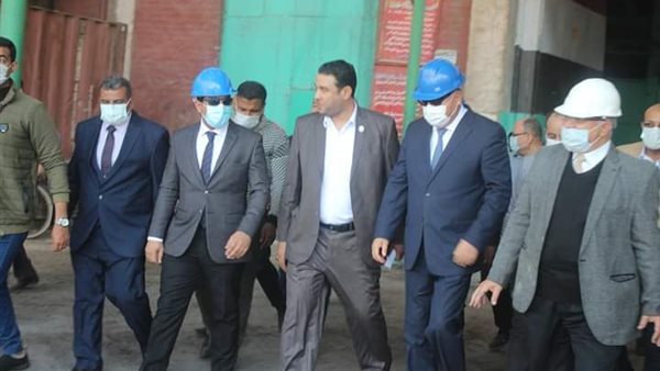 جانب من جولة المحافظ