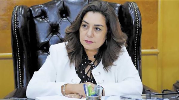 الدكتورة منال عوض