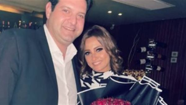 بشرى وزوجها 