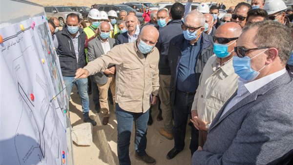 وزير النقل الفريق