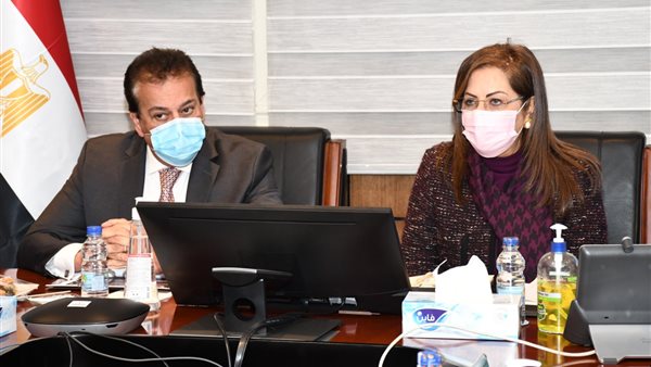 وزيرا التخطيط والتعليم