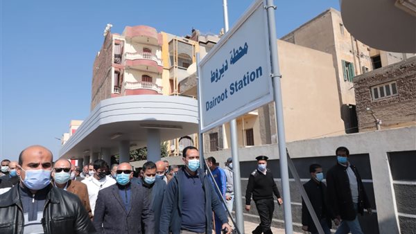 جانب من جولة وزير