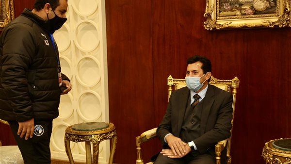 وزير الرياضة