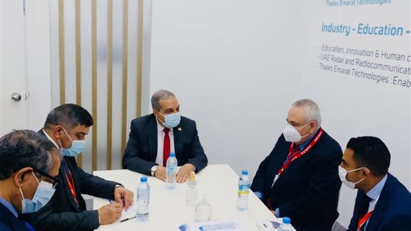 لقاء الوزير بالشركات