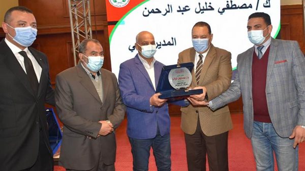 جانب من التكريم 