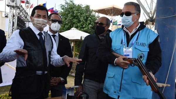 وزير الشباب والرياضة