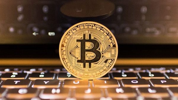 عملة بيتكوين