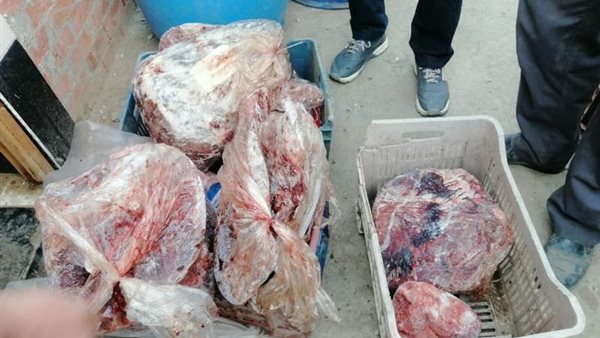 لحوم منتهية الصلاحية