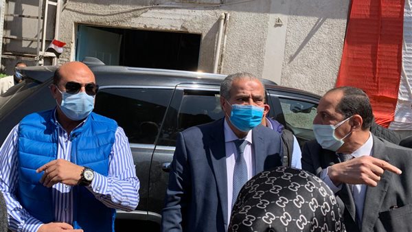 وزير التموين ومحافظ