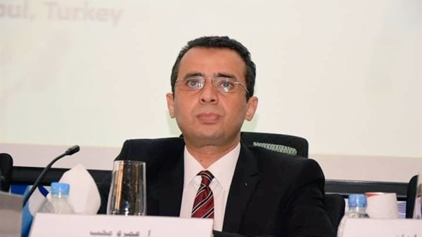  الدكتور عمرو محب