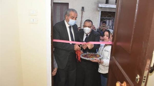 وزير التموين ومحافظ