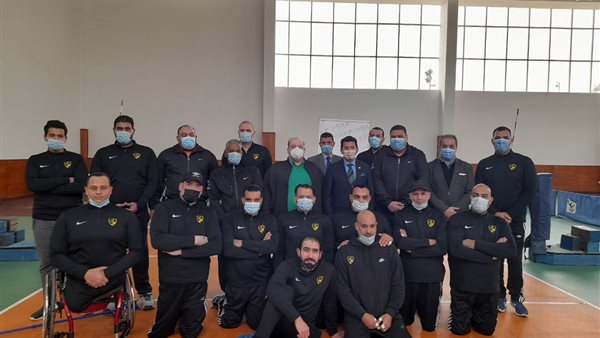 وزير الرياضة أشرف