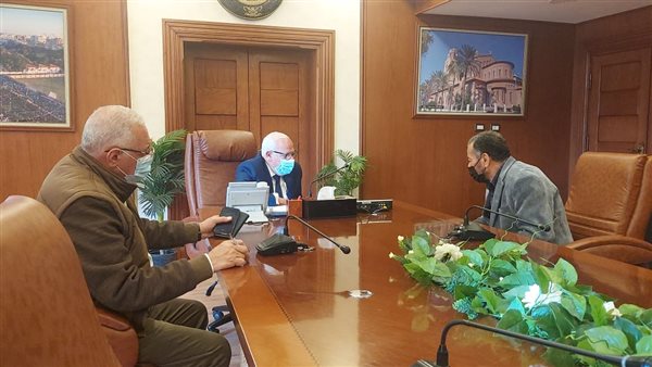 لقاء المحافظ بالمواطن