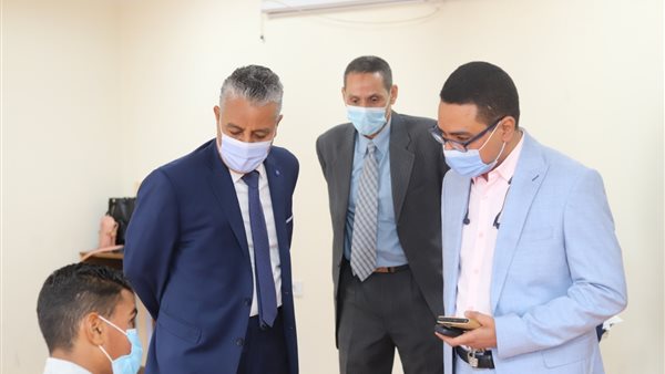 رئيس جامعة جنوب الوادى