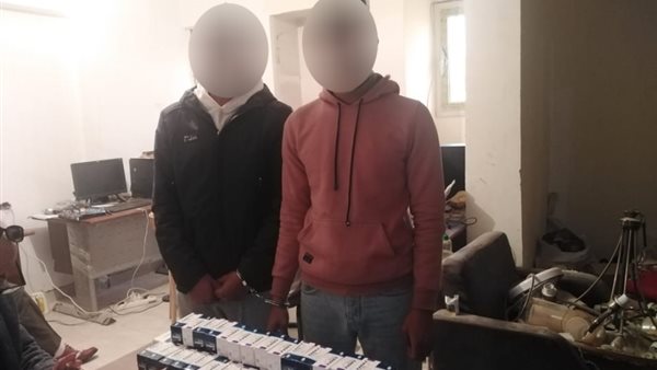 المتهمان عقب ضبطهما