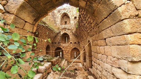 قلعة دوبيه في شقرا