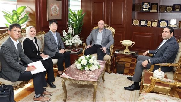 وفد من شركة سامسونج