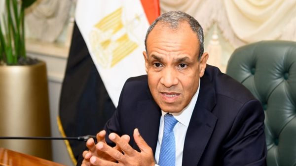 الوزير بدر عبد العاطي