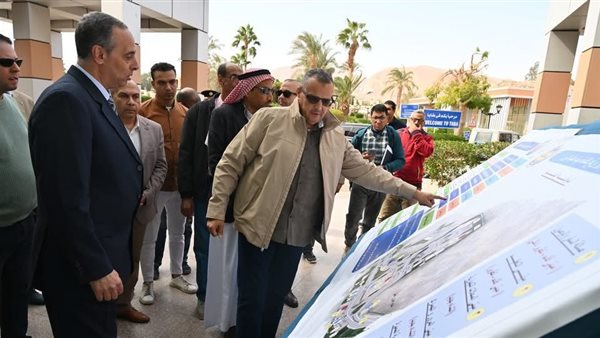 الدكتور خالد مبارك