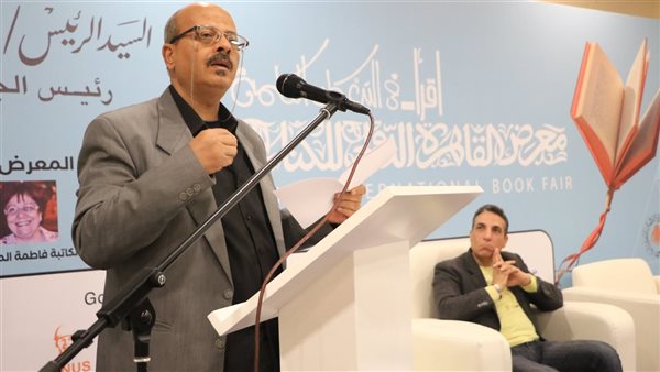 جانب من الأمسية الشعرية