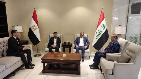 وزير الشباب والرياضة