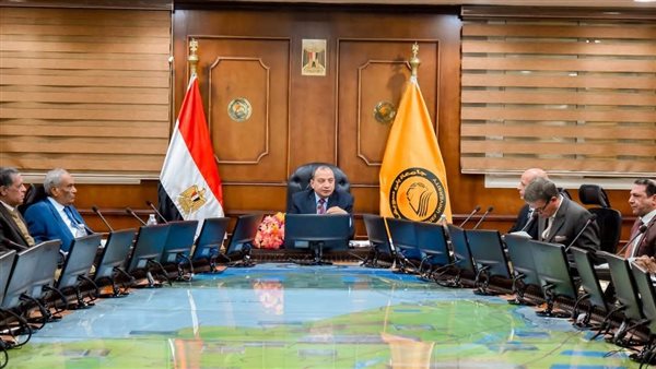   الليزر وتطبيقاته..