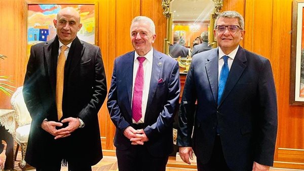  وزير التربية والتعليم