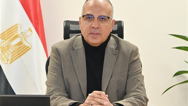 وزير الموارد المائية