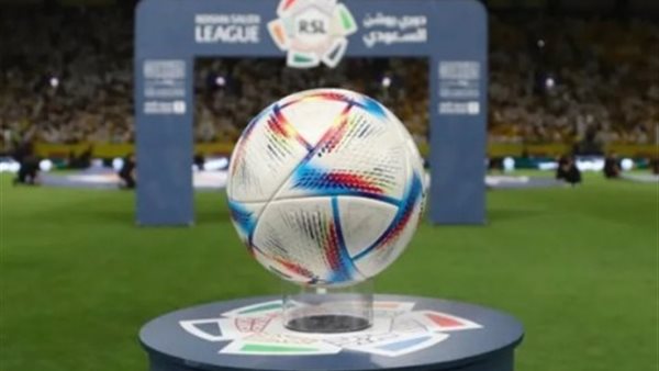 موعد بداية الدوري