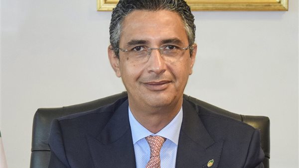 وزير التموين والتجارة