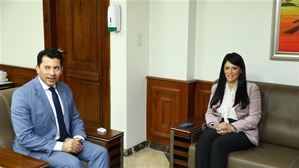 وزيرة التخطيط