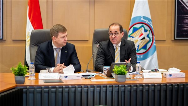  وزير المالية