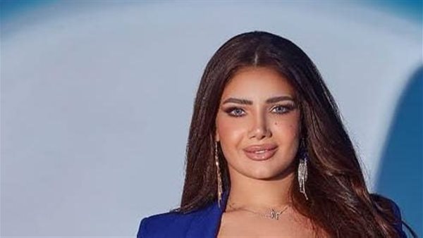 الراقصة هندية