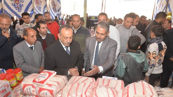 محافظ أسيوط  اللواء