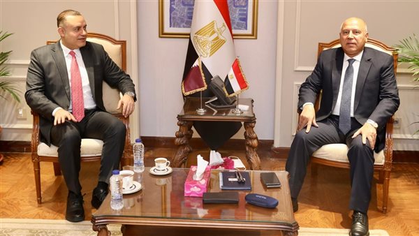 جانب من لقاء وزير