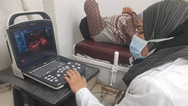 قوافل علاجية بمركز