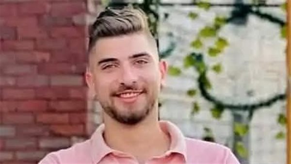 نجل صاحب المطعم الشهير