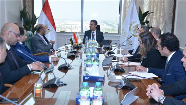 وزير التموين