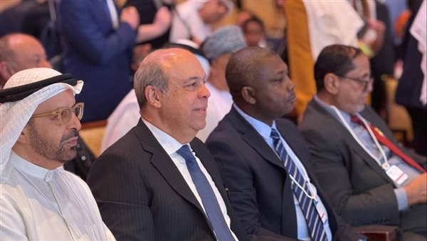  وزير الطيران المدني