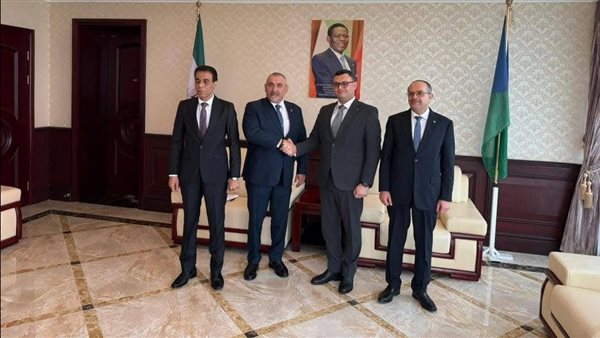 لقاء وزير الإسكان