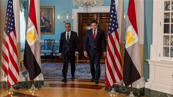 وزير الخارجية خلال