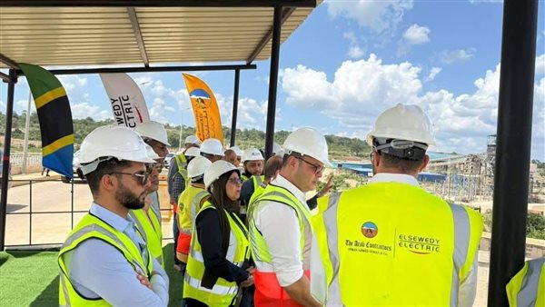  وزير الإسكان