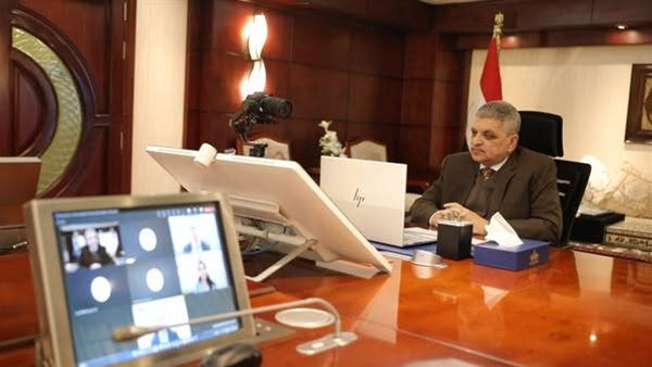 رئيس هيئة قناة السويس